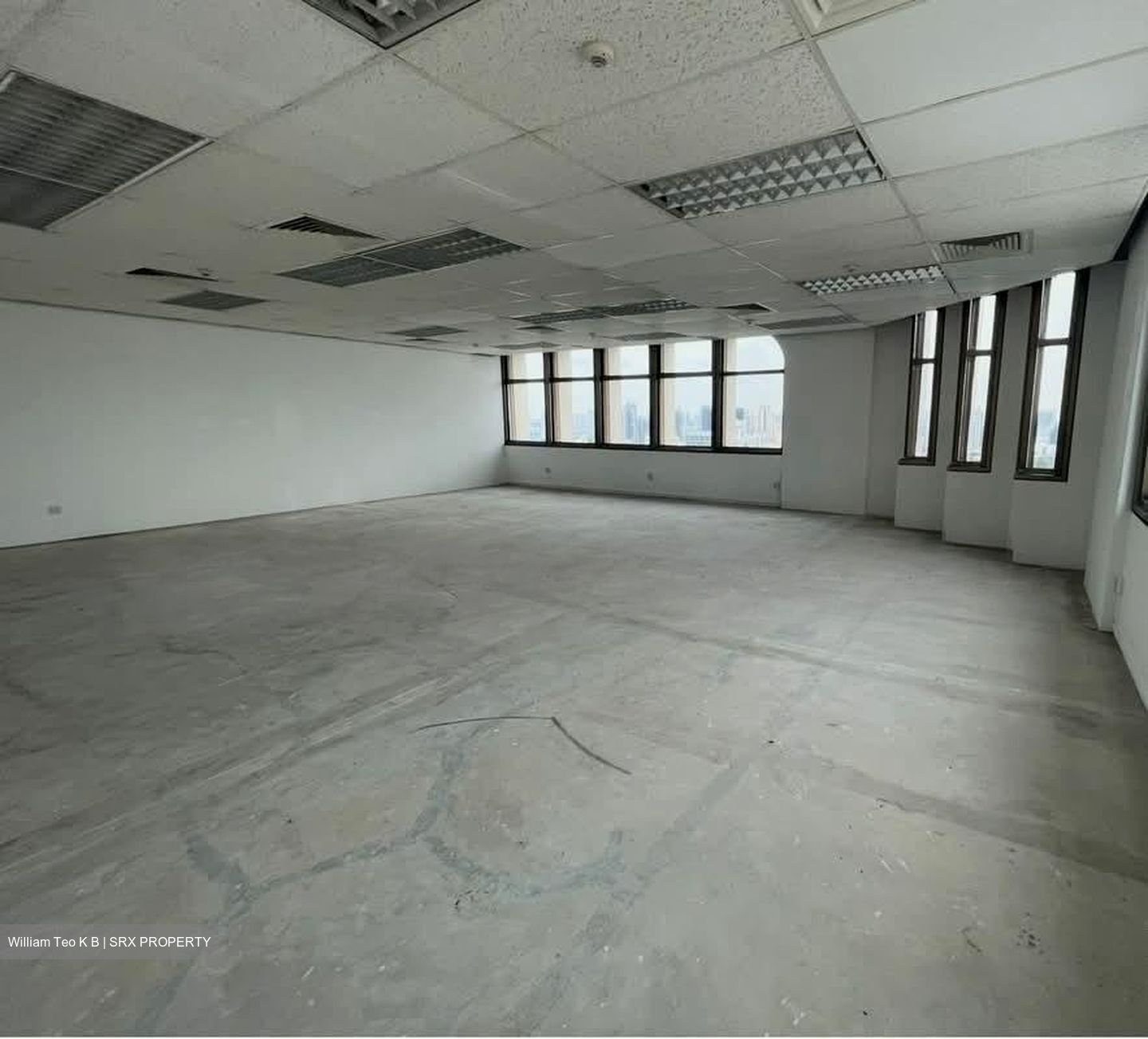 Peninsula Plaza (D6), Office #611813851